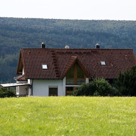 Gaestezimmer Am Hof Zwiefalten Exterior photo